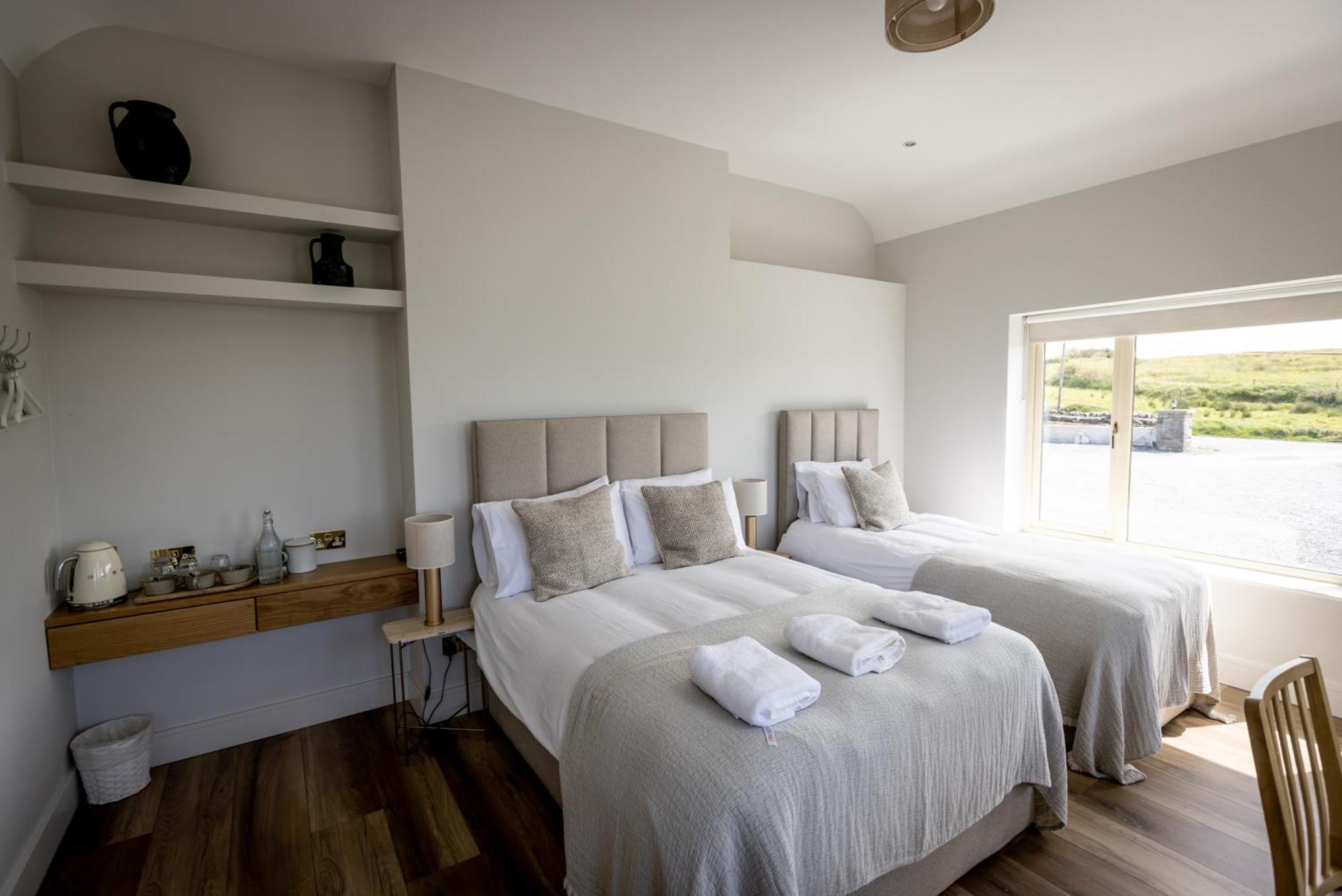 Coastal View House Hotel Doolin Ngoại thất bức ảnh